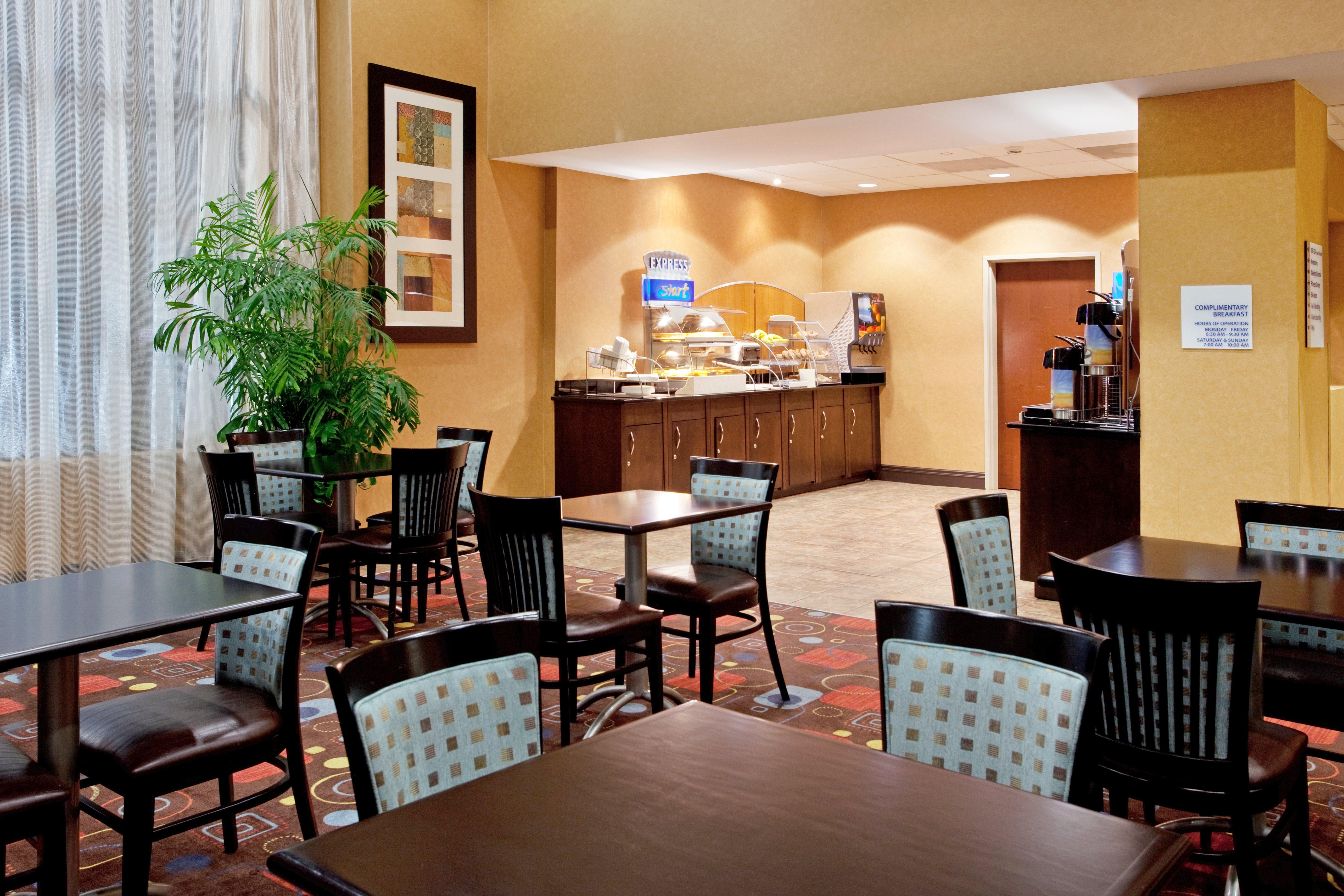 Fairfield Inn & Suites Columbia Downtown Exterior photo