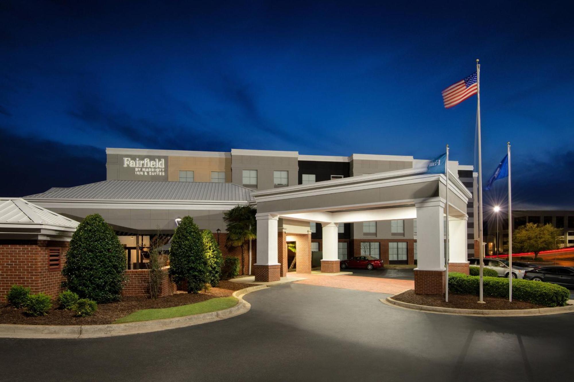 Fairfield Inn & Suites Columbia Downtown Exterior photo
