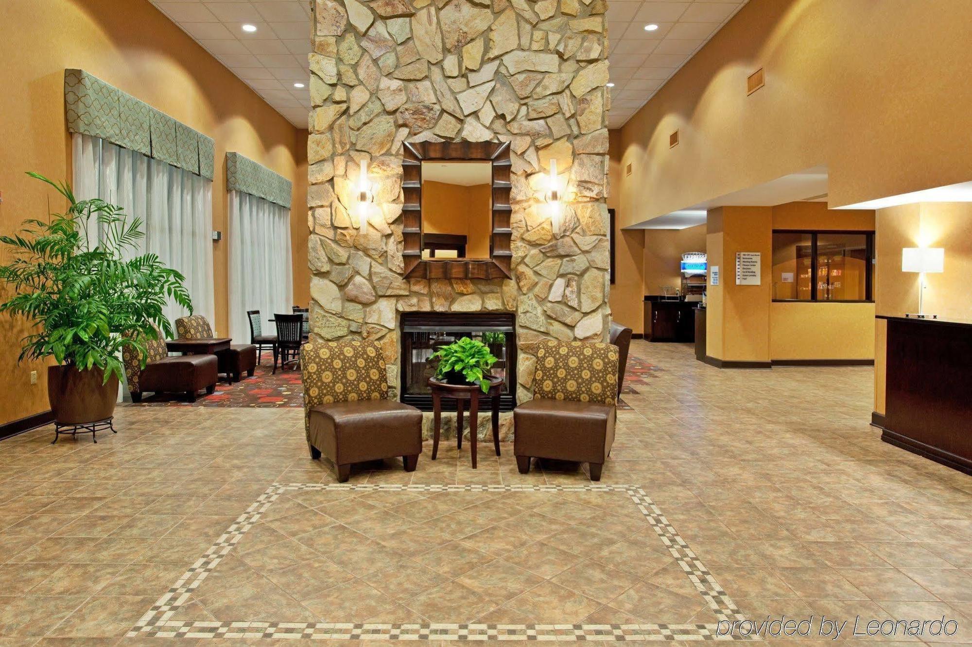 Fairfield Inn & Suites Columbia Downtown Exterior photo